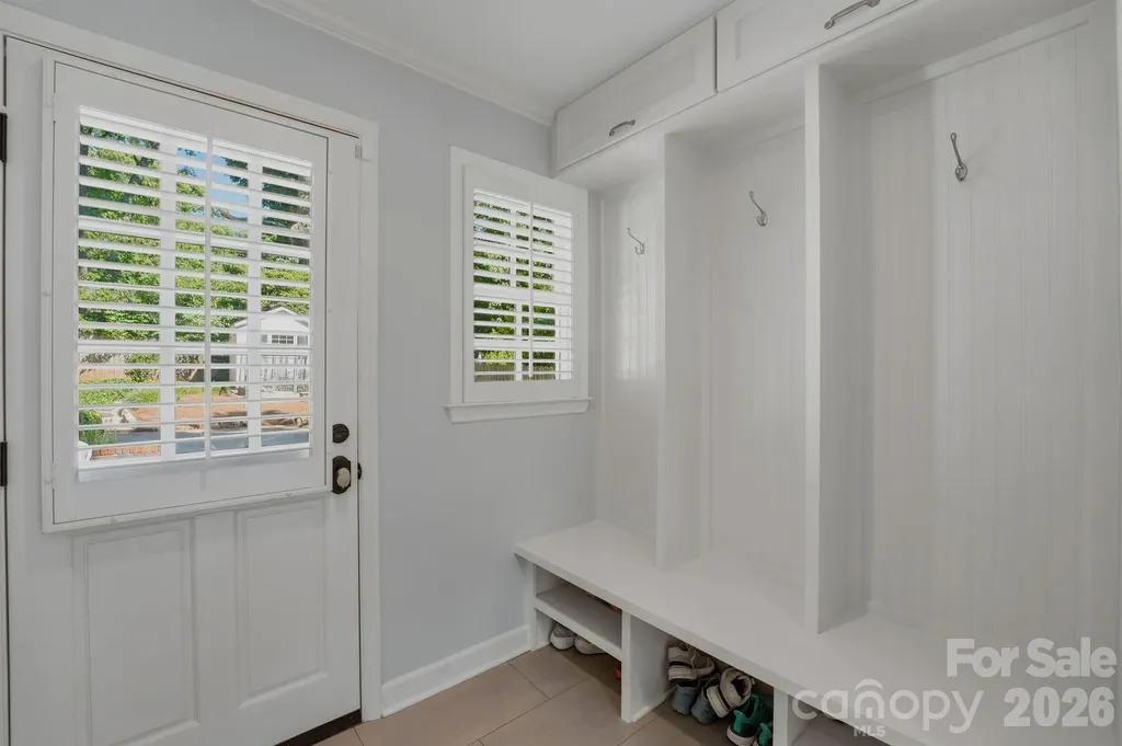 3901 Severn Avenue Charlotte NC 28210