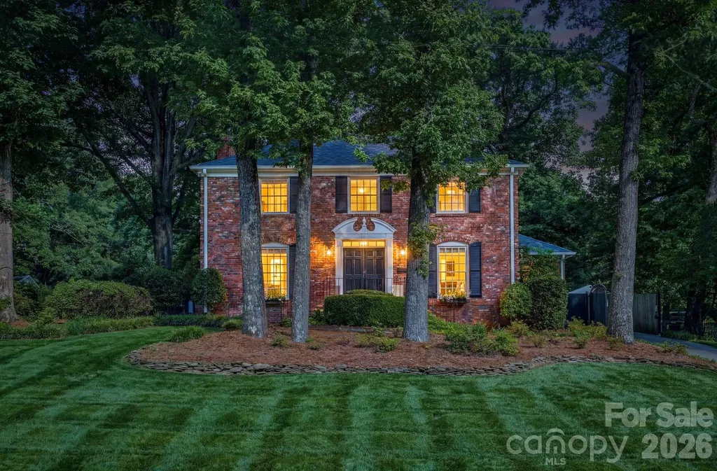 3901 Severn Avenue Charlotte NC 28210