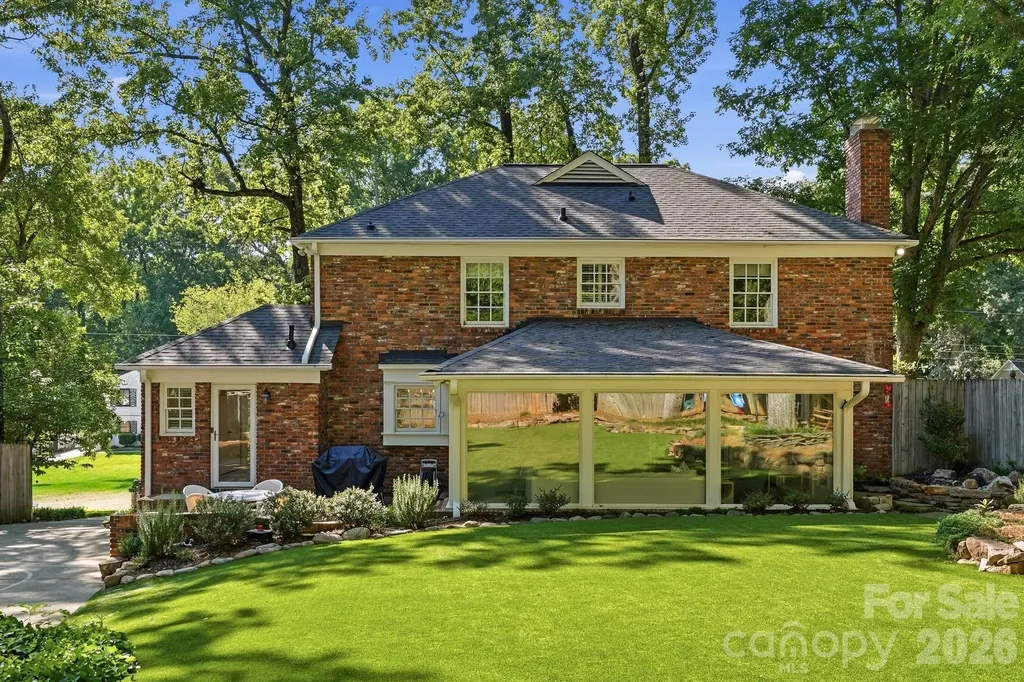 3901 Severn Avenue Charlotte NC 28210