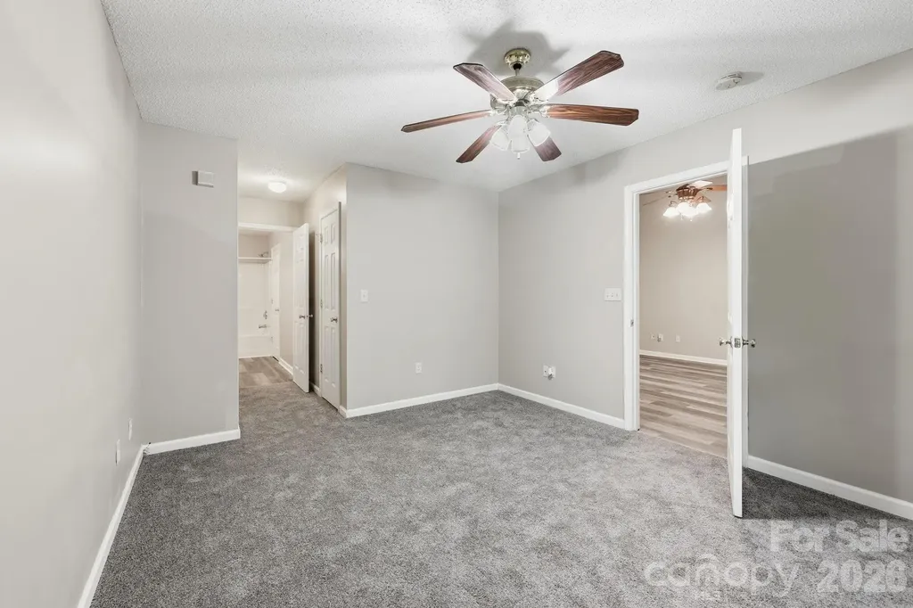 8230 Rudolph Road Charlotte NC 28216
