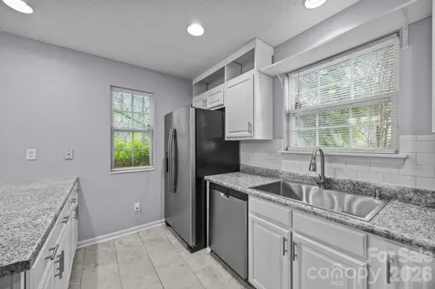 8230 Rudolph Road Charlotte NC 28216