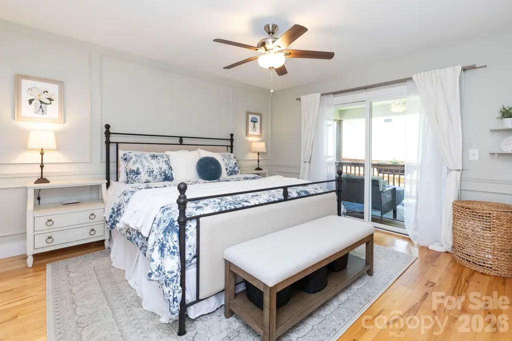 32 Greenwood Fields Drive Asheville NC 28804