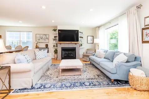 32 Greenwood Fields Drive Asheville NC 28804