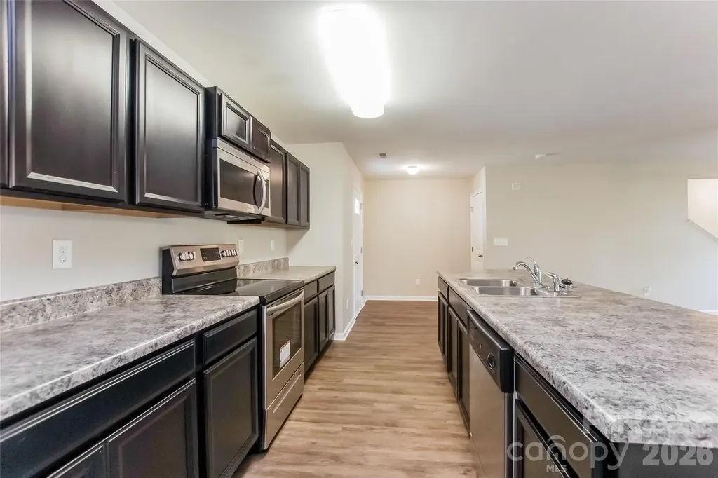 1639 Hooper Court Charlotte NC 28212