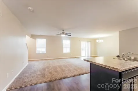 1639 Hooper Court Charlotte NC 28212