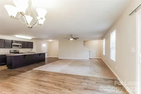 1639 Hooper Court Charlotte NC 28212