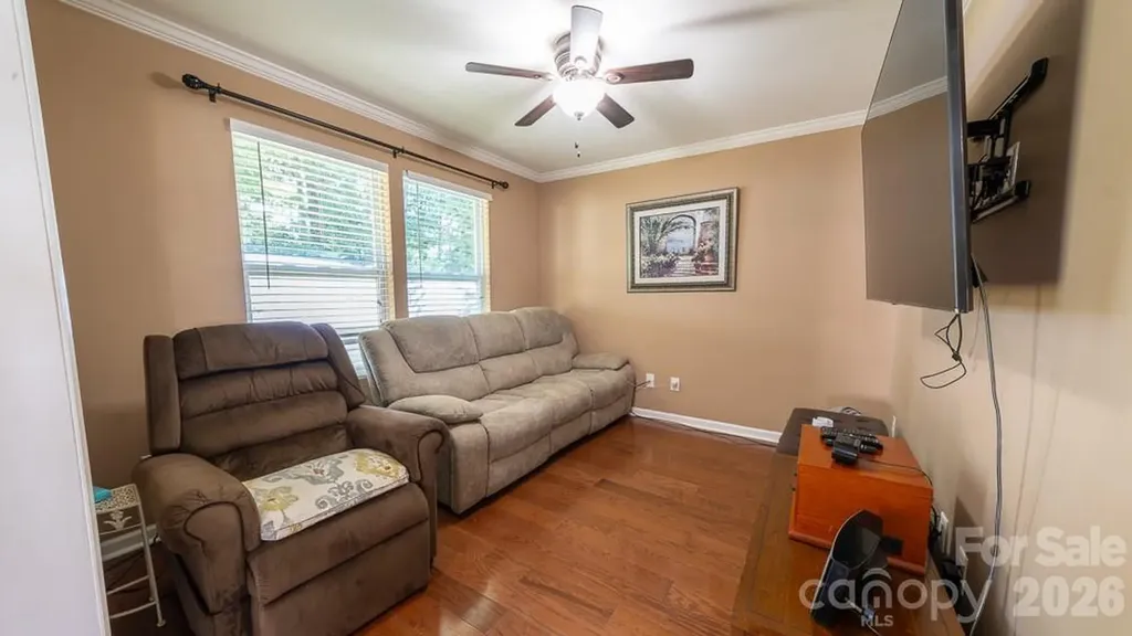 908 Sherman Street Gastonia NC 28052