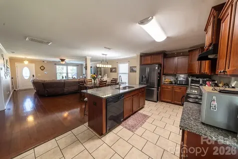 908 Sherman Street Gastonia NC 28052