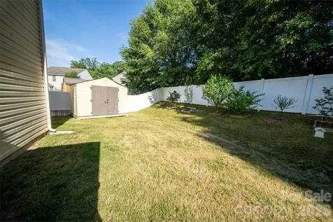 908 Sherman Street Gastonia NC 28052
