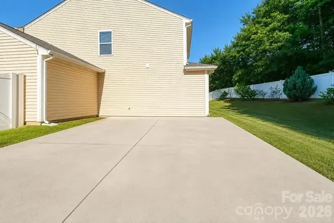908 Sherman Street Gastonia NC 28052