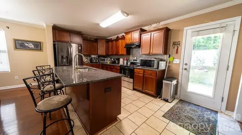 908 Sherman Street Gastonia NC 28052