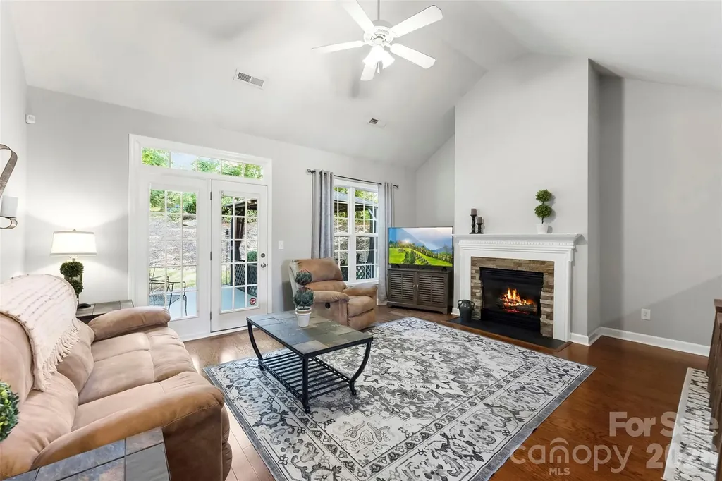 6008 River Garden Court Lowell NC 28098