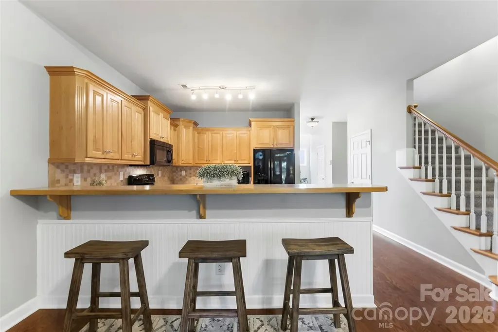 6008 River Garden Court Lowell NC 28098