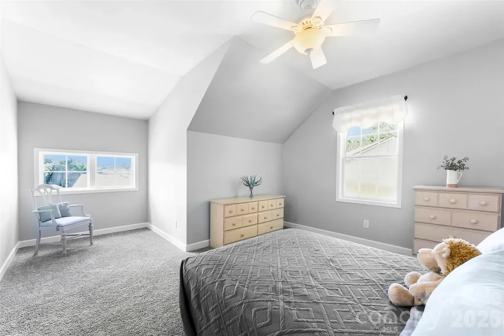 6008 River Garden Court Lowell NC 28098
