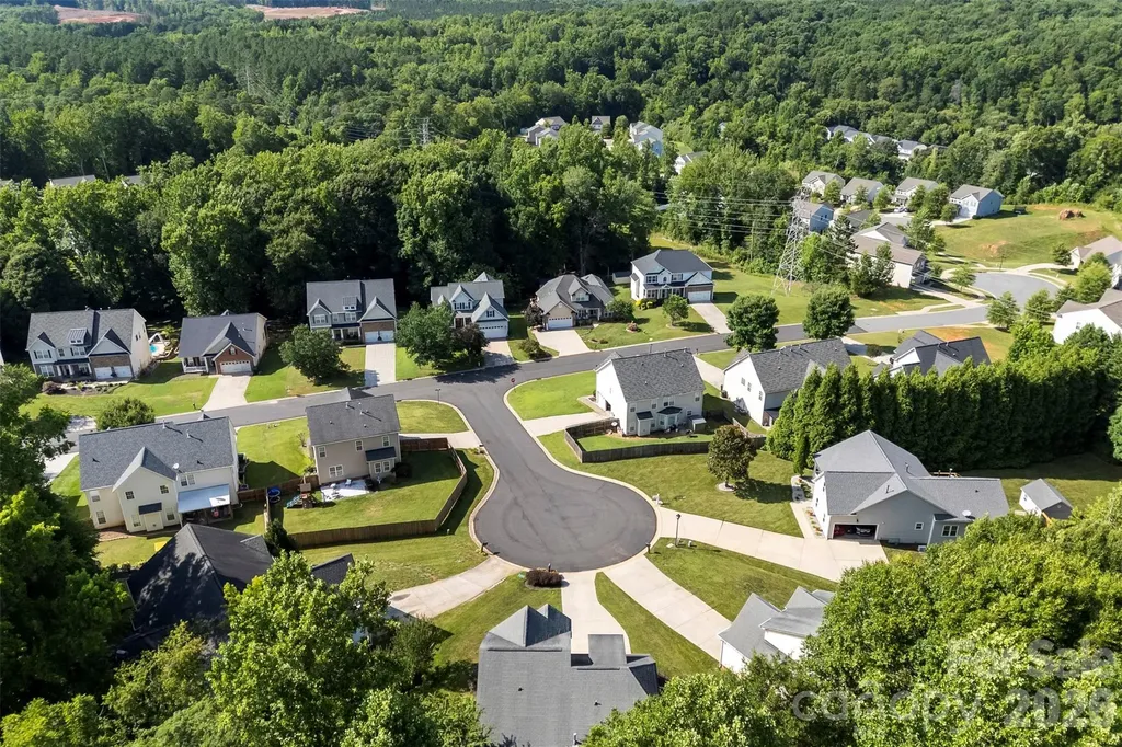 6008 River Garden Court Lowell NC 28098