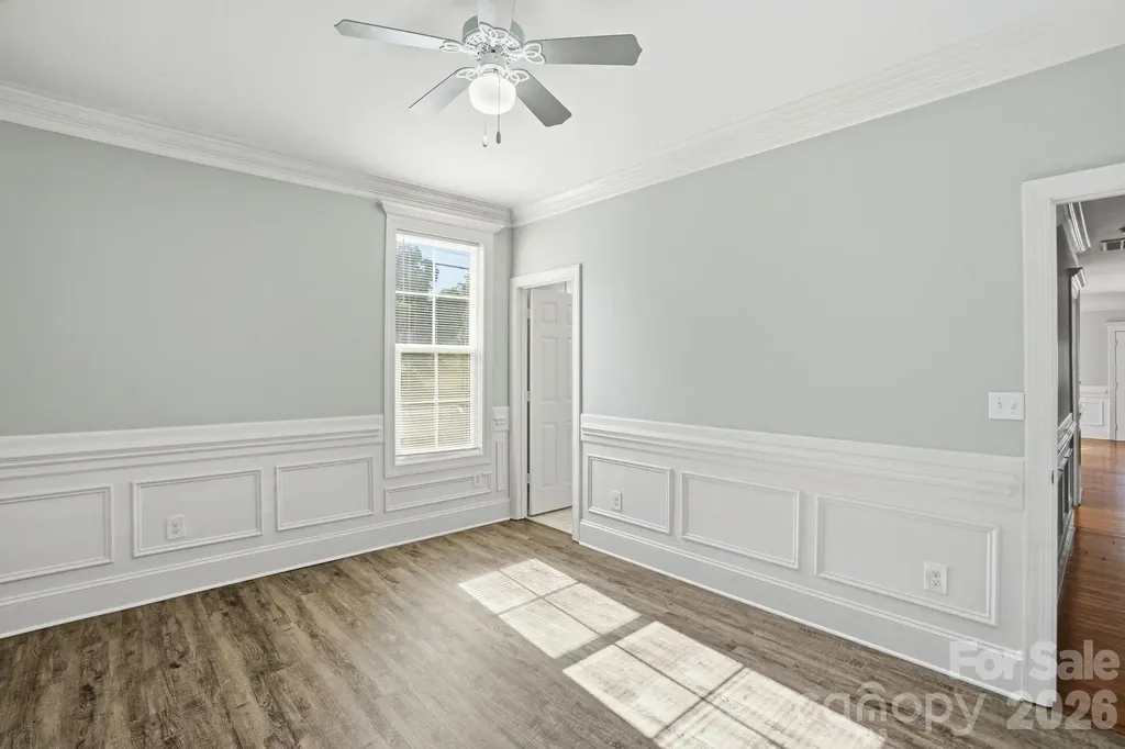411 W Sullivan Street Gastonia NC 28052