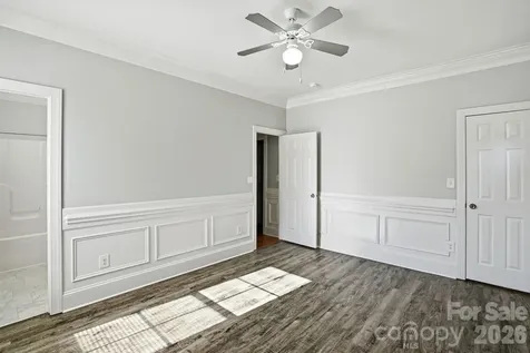 411 W Sullivan Street Gastonia NC 28052