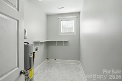 411 W Sullivan Street Gastonia NC 28052