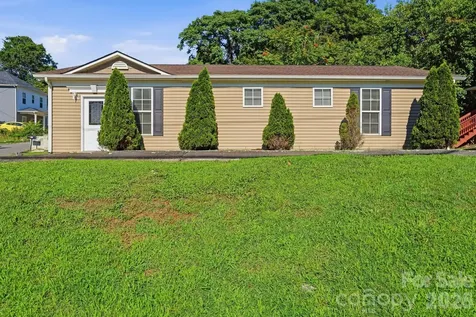 411 W Sullivan Street Gastonia NC 28052