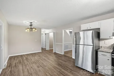 732 Boulder Place Statesville NC 28625