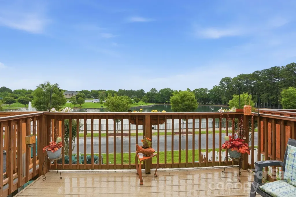 122 Water Oak Drive Pineville NC 28134