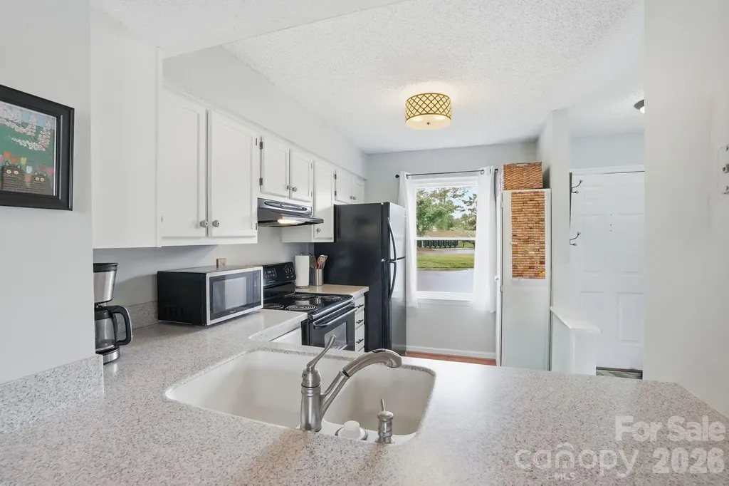 122 Water Oak Drive Pineville NC 28134