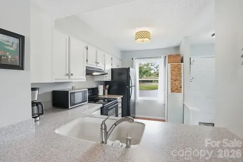 122 Water Oak Drive Pineville NC 28134