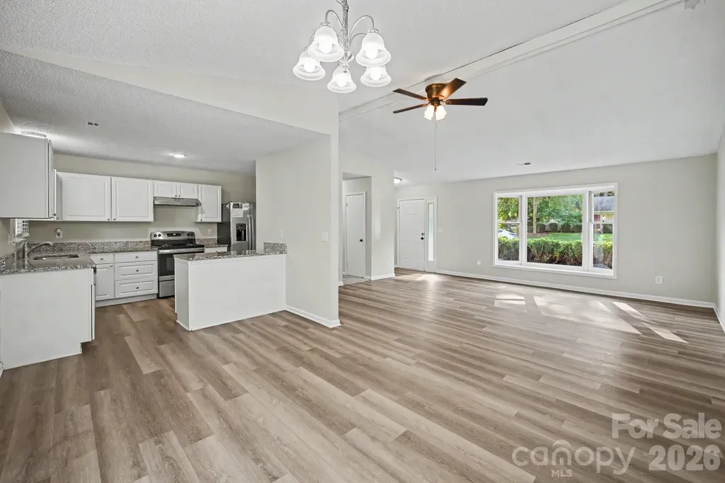 1530 Teddington Drive Charlotte NC 28214