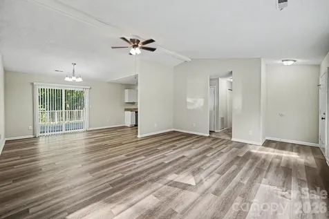 1530 Teddington Drive Charlotte NC 28214