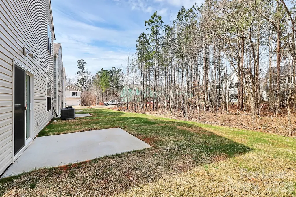 8208 Stonemere Lane Charlotte NC 28215