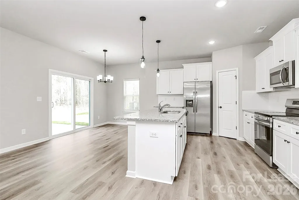 8208 Stonemere Lane Charlotte NC 28215