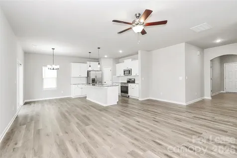 8208 Stonemere Lane Charlotte NC 28215