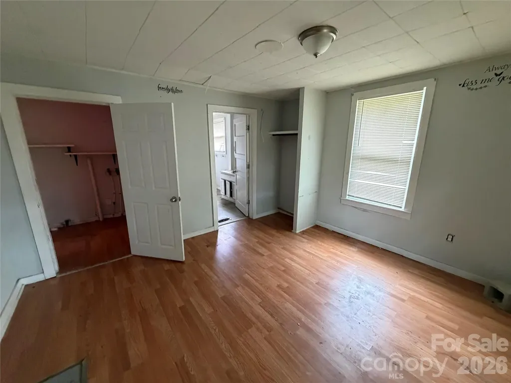 2528 Gardner Street Gastonia NC 28056