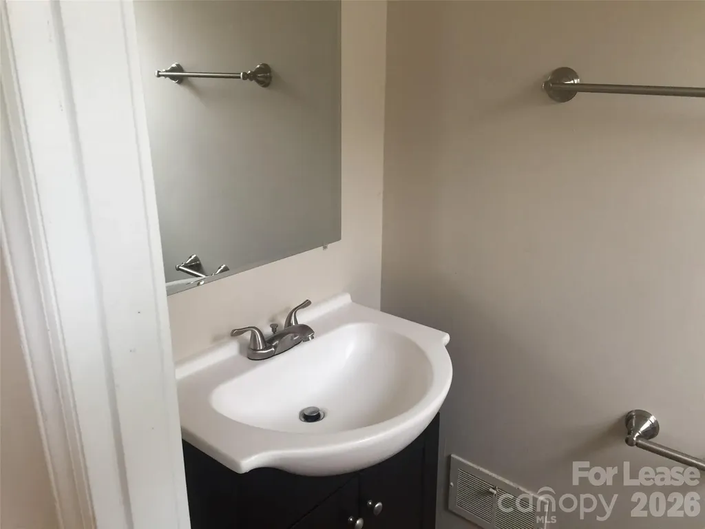 5433 Dolphin Lane Charlotte NC 28215