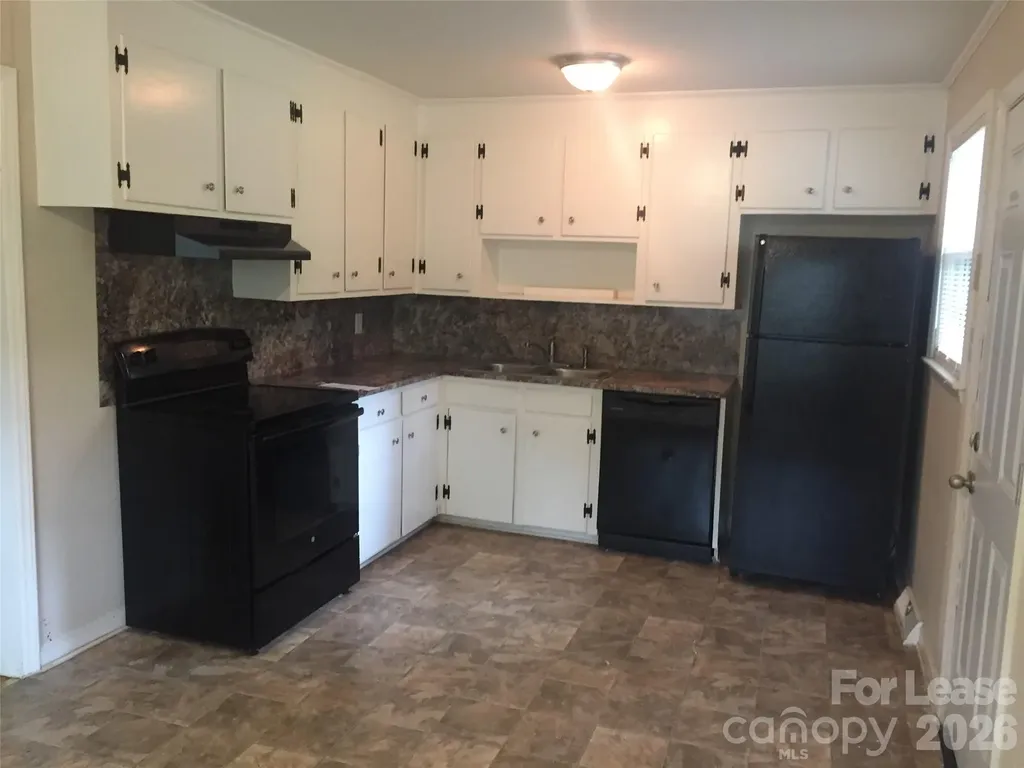 5433 Dolphin Lane Charlotte NC 28215