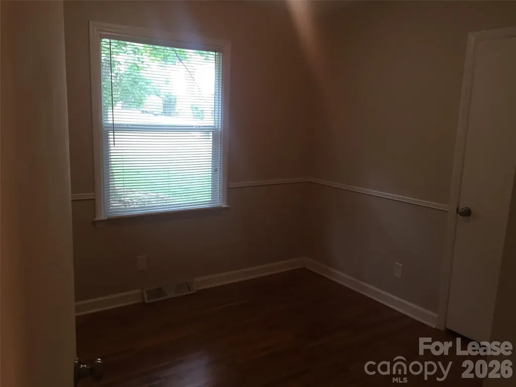 5433 Dolphin Lane Charlotte NC 28215