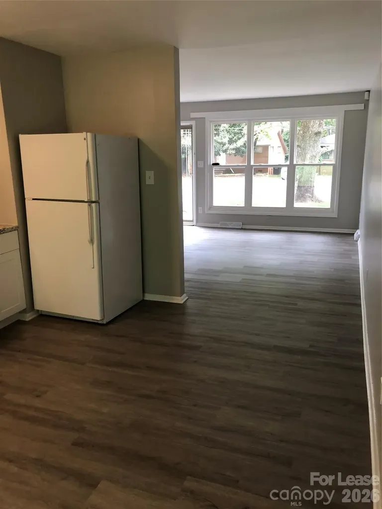 524 Blendwood Drive Charlotte NC 28215
