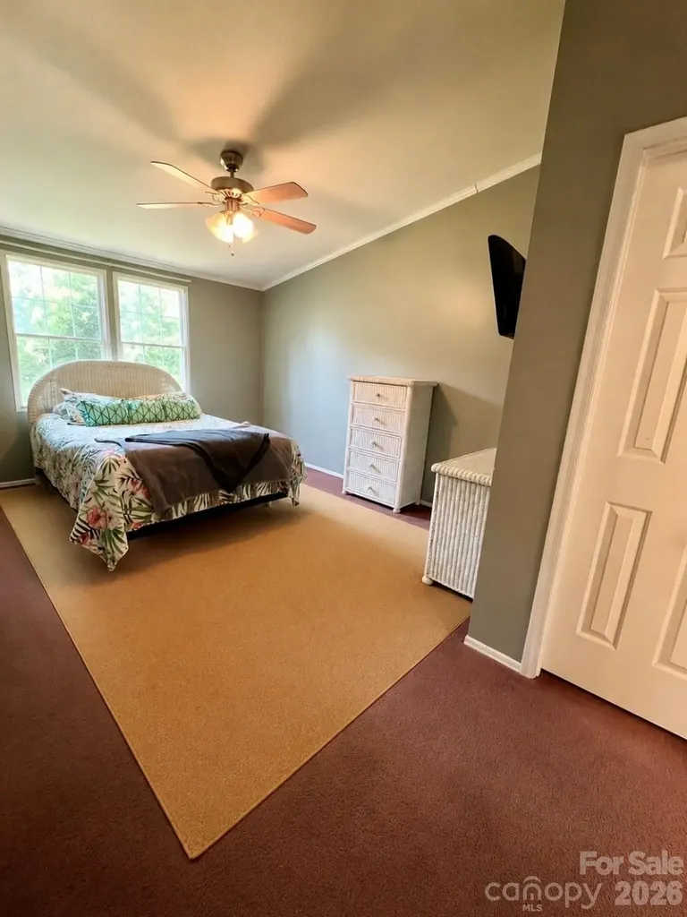428 E Club Drive Gastonia NC 28054