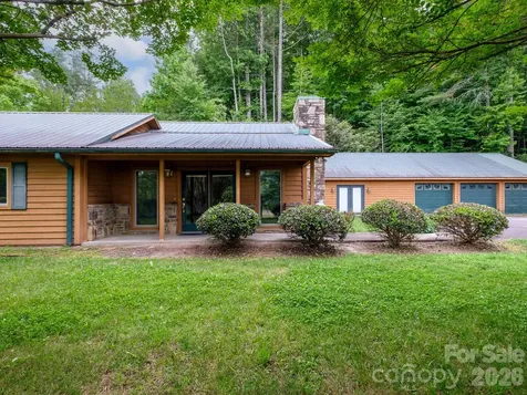 332 Island Cove Road Penrose NC 28766