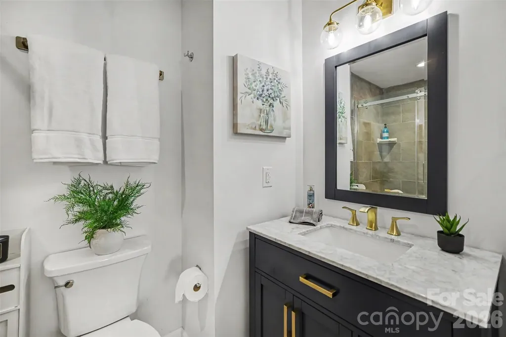 9725 Mattforest Circle Charlotte NC 28277