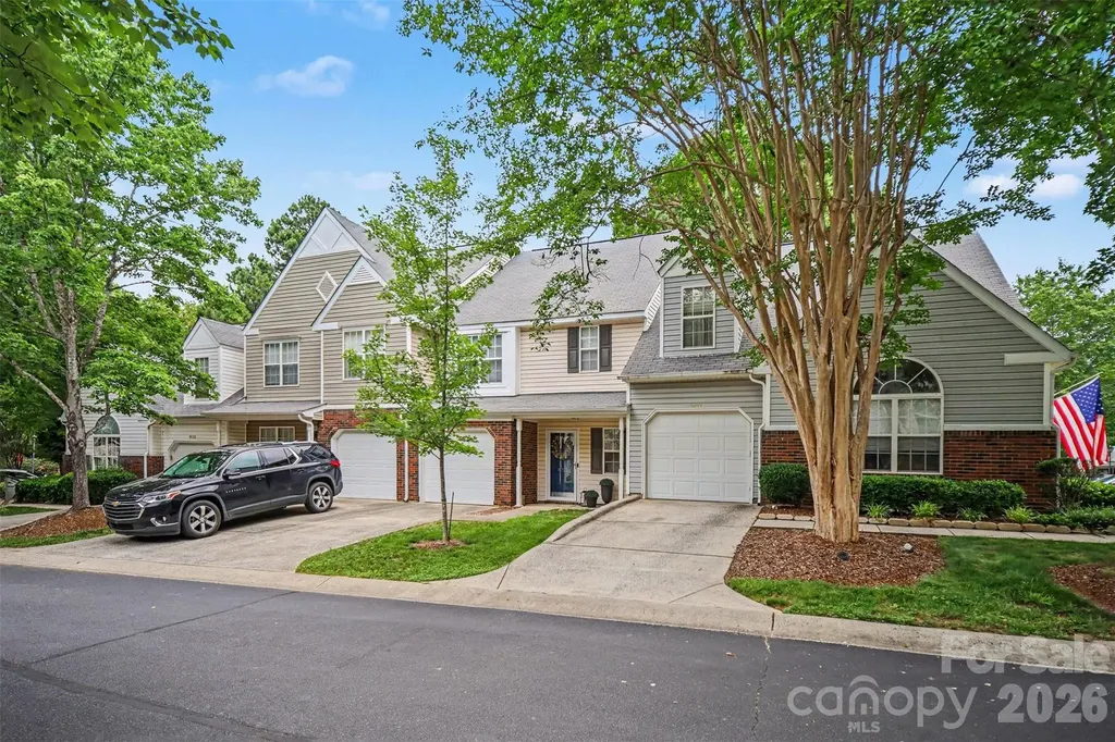 9725 Mattforest Circle Charlotte NC 28277