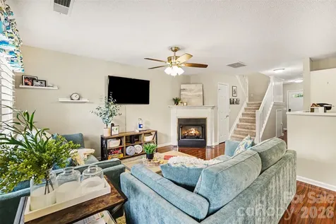 9725 Mattforest Circle Charlotte NC 28277