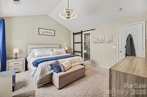 9725 Mattforest Circle Charlotte NC 28277