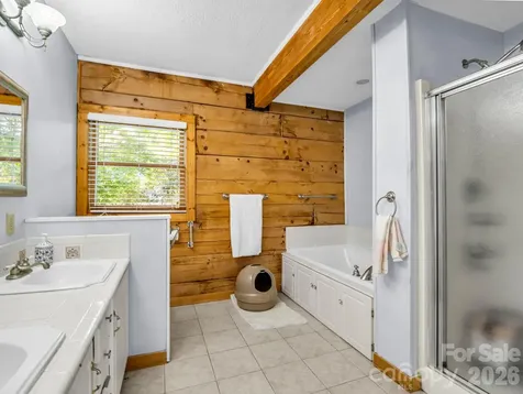 247 Woods Road Spruce Pine NC 28777