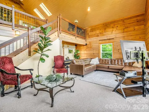 247 Woods Road Spruce Pine NC 28777