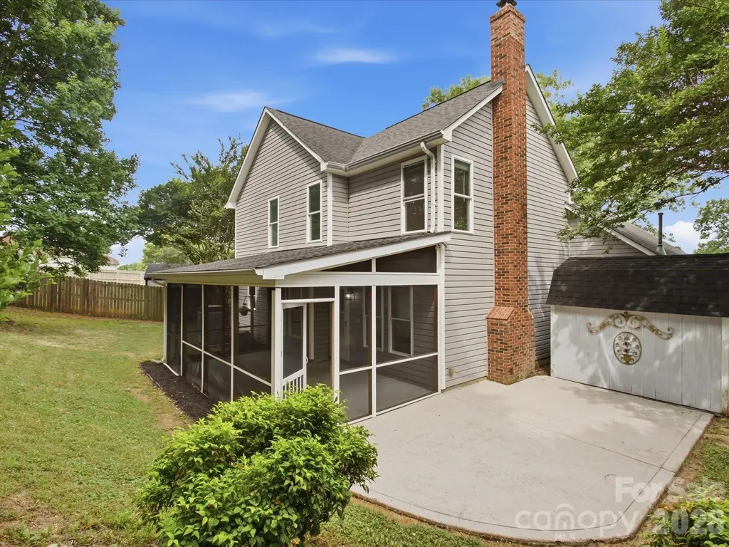 12332 Old Prairie Road Charlotte NC 28277