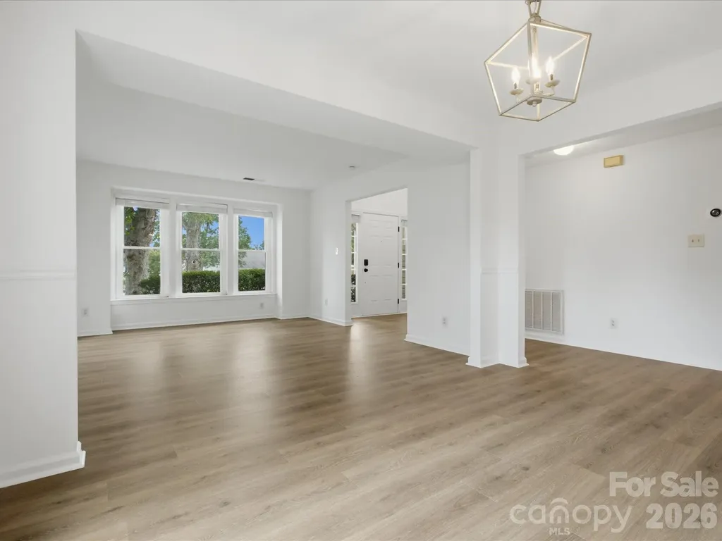 12332 Old Prairie Road Charlotte NC 28277