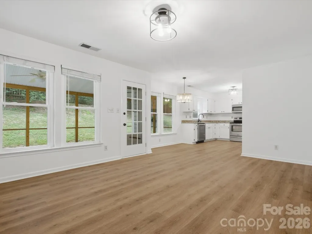12332 Old Prairie Road Charlotte NC 28277