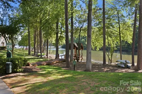 713 Northeast Drive Davidson NC 28036