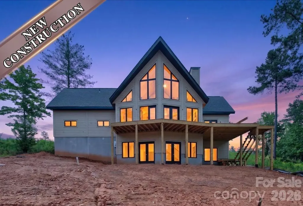 2199 Castle Peak Mountain Connelly Springs NC 28612